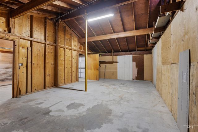 219 Cleveland Blvd, Caldwell, ID 83605