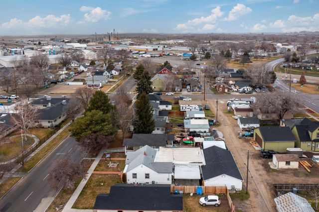 219 Cleveland Blvd, Caldwell, ID 83605