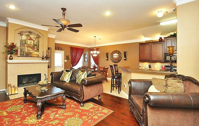 6454 Applewood Forest Drive, Katy, TX 77494