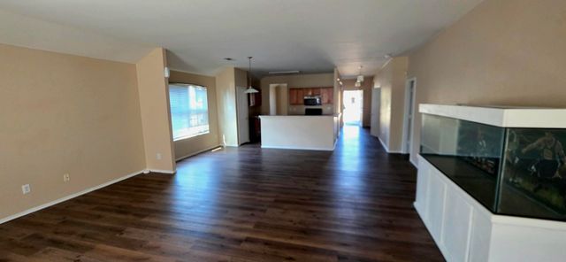 104 Idlewheat Lane, Dallas, TX 75241