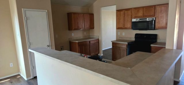 104 Idlewheat Lane, Dallas, TX 75241