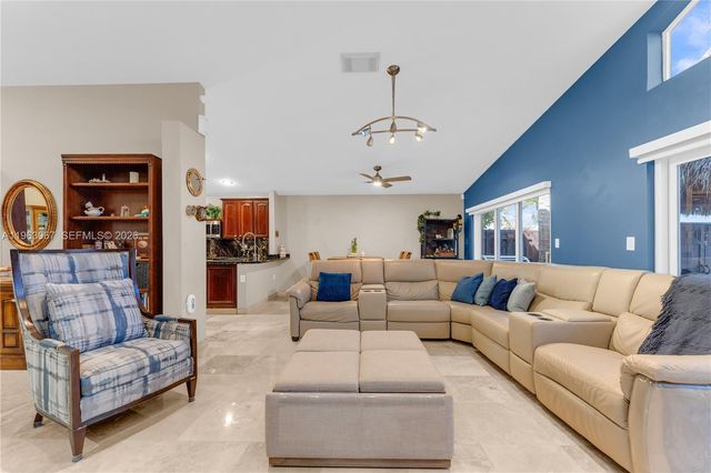 13217 SW 146th St, Miami, FL 33186