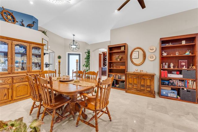 13217 SW 146th St, Miami, FL 33186