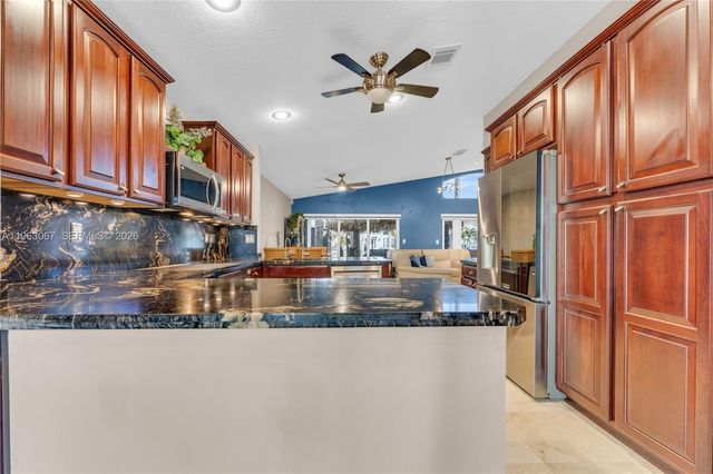 13217 SW 146th St, Miami, FL 33186