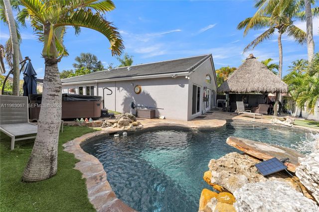 13217 SW 146th St, Miami, FL 33186