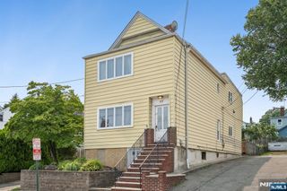35 Longview Street, West Orange, NJ 07052