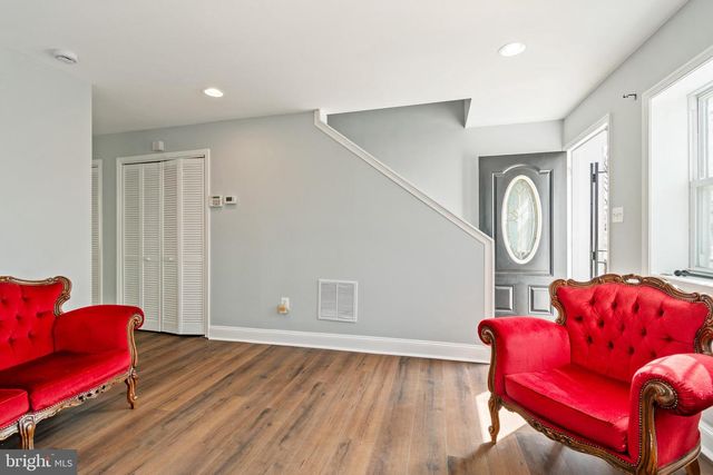 5818 EADS ST NE, Washington, DC 20019