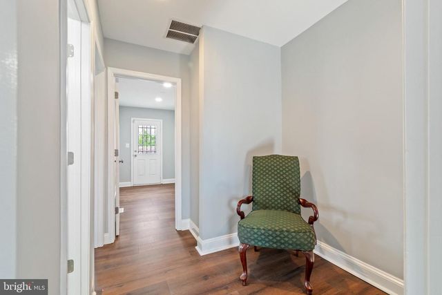 5818 EADS ST NE, Washington, DC 20019