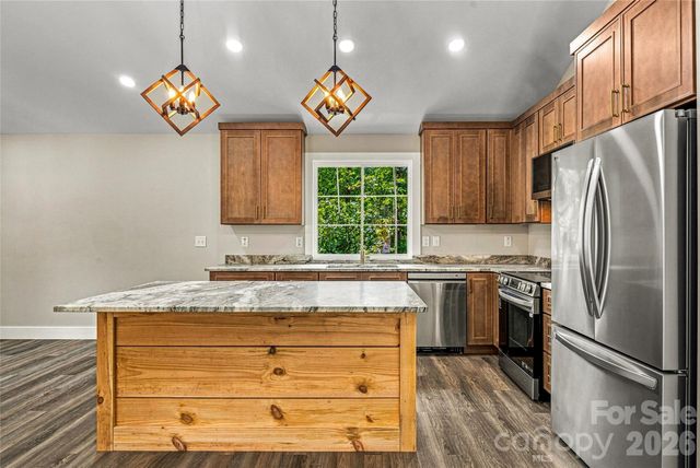 60 Catatoga Trail, Marion, NC 83452