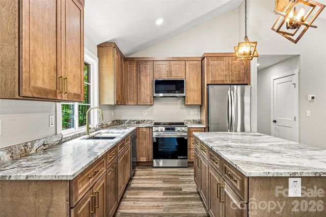 60 Catatoga Trail, Marion, NC 83452