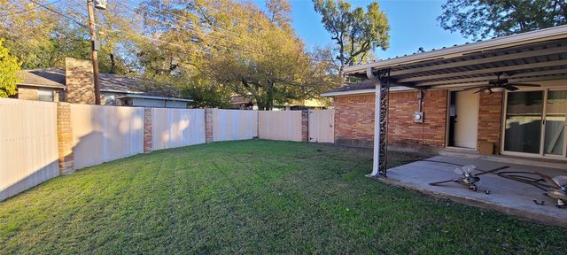 6314 Autumn Woods Trail, Dallas, TX 75232