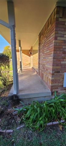 6314 Autumn Woods Trail, Dallas, TX 75232