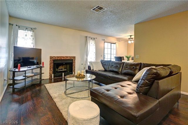 6659 West Tropicana Avenue 202, Las Vegas, NV 89103