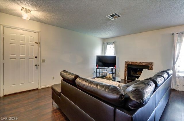 6659 West Tropicana Avenue 202, Las Vegas, NV 89103