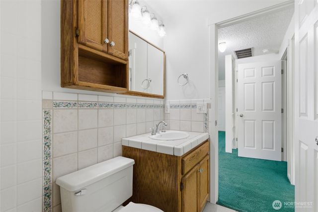 1013 NE 126th Street, Seattle, WA 98125