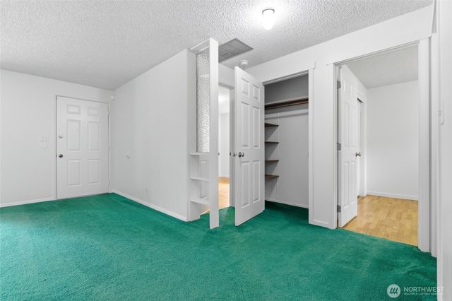 1013 NE 126th Street, Seattle, WA 98125