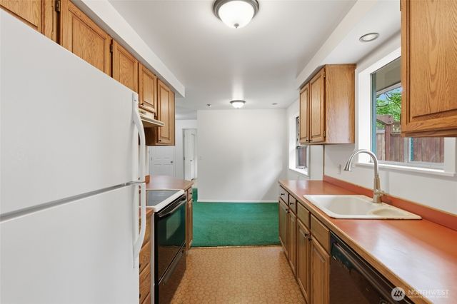 1013 NE 126th Street, Seattle, WA 98125