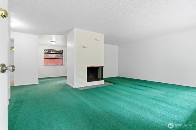 1013 NE 126th Street, Seattle, WA 98125