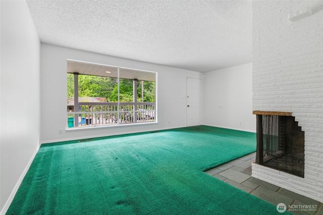 1013 NE 126th Street, Seattle, WA 98125