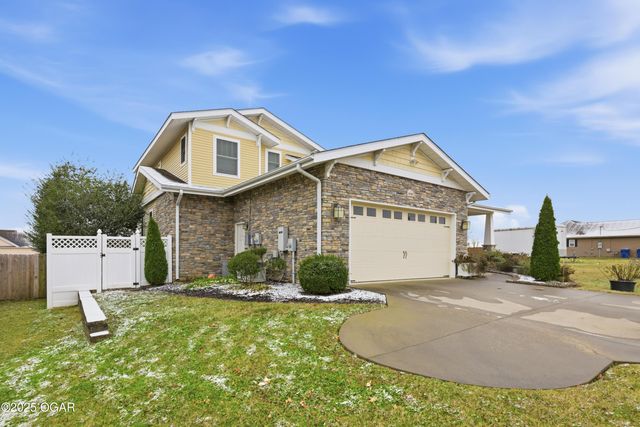 1930 E 17th Street, Joplin, MO 64804