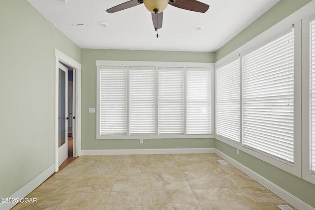 1930 E 17th Street, Joplin, MO 64804