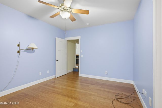 1930 E 17th Street, Joplin, MO 64804