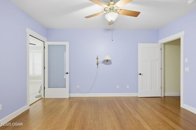 1930 E 17th Street, Joplin, MO 64804