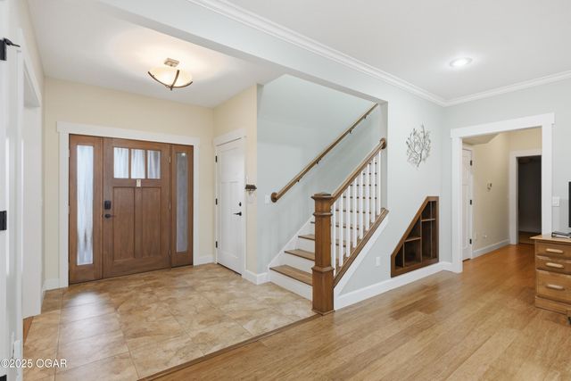 1930 E 17th Street, Joplin, MO 64804