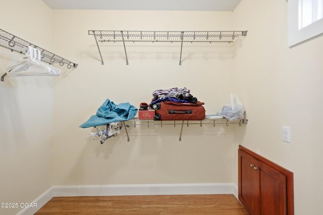 1930 E 17th Street, Joplin, MO 64804