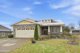 1930 E 17th Street, Joplin, MO 64804