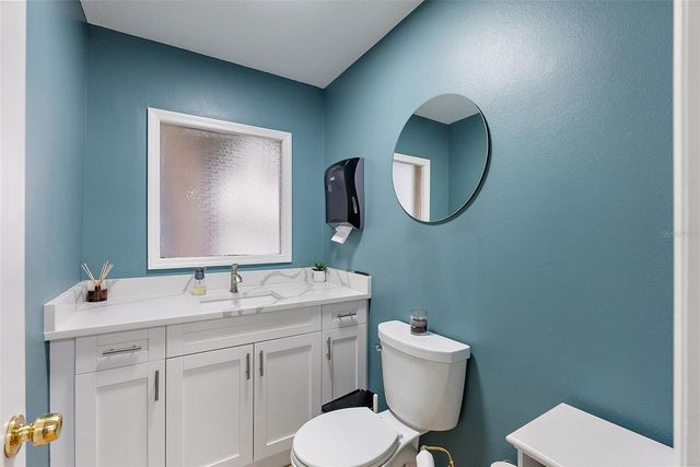 4100 CENTRAL AVENUE, St Petersburg, FL 33711