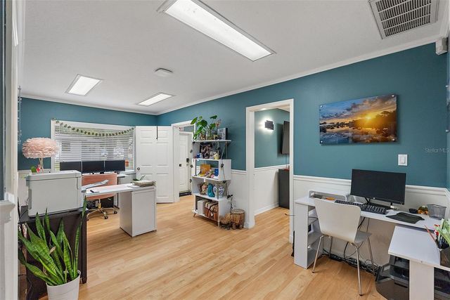 4100 CENTRAL AVENUE, St Petersburg, FL 33711