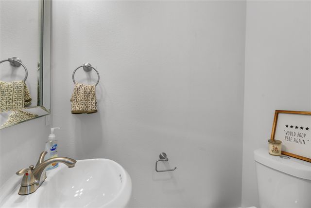 2200 N Beaton Street, Corsicana, TX 75110