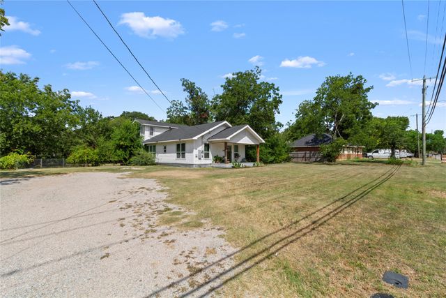 2200 N Beaton Street, Corsicana, TX 75110