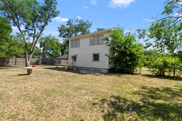 2200 N Beaton Street, Corsicana, TX 75110