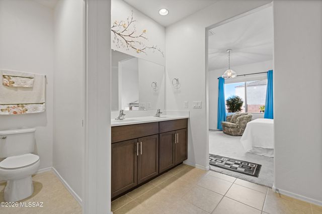 787 E Catwalk Place, Sahuarita, AZ 85614