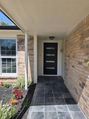 10606 Raydell Drive, Houston, TX 77031