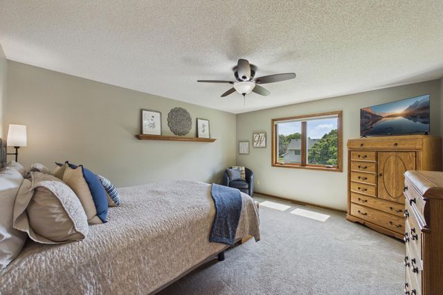 3509 92nd Avenue N, Brooklyn Park, MN 55443