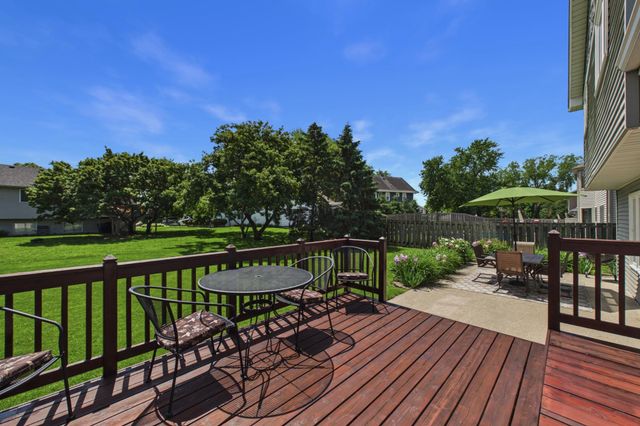 3509 92nd Avenue N, Brooklyn Park, MN 55443