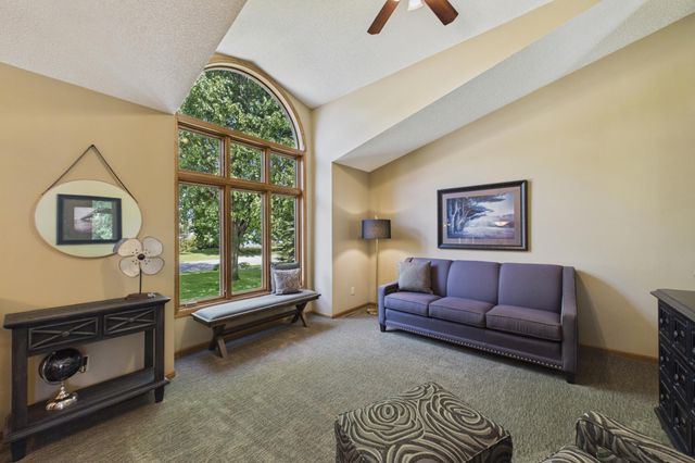 3509 92nd Avenue N, Brooklyn Park, MN 55443