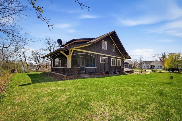 220 Dwight Street, Chippewa Falls, WI 54729