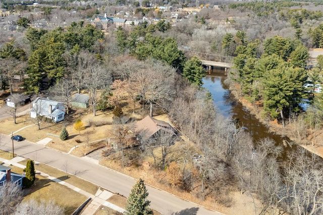 220 Dwight Street, Chippewa Falls, WI 54729