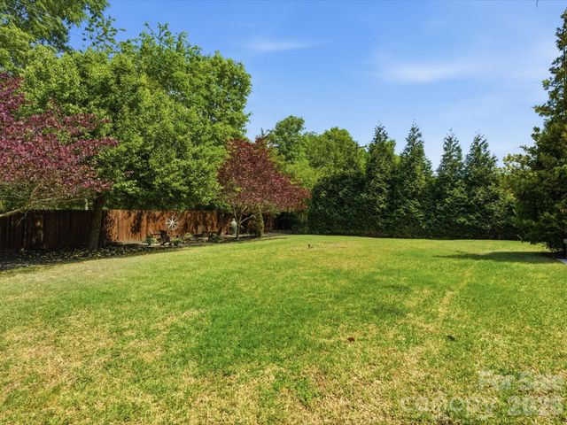 1026 Spanish Moss Road, Indian Trail, NC 28079