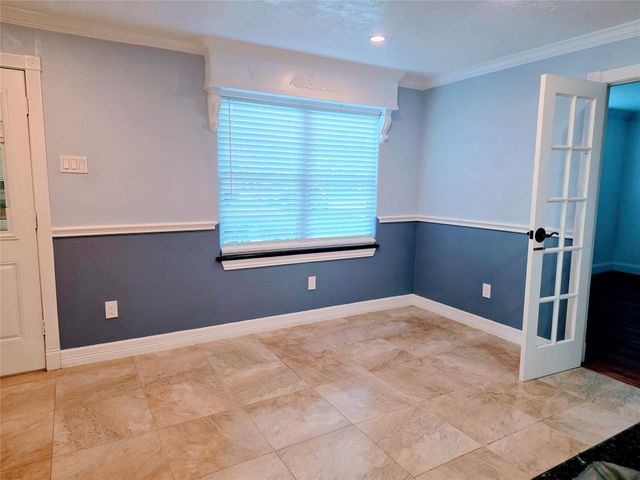 1802 Oaks Drive, Pasadena, TX 77502