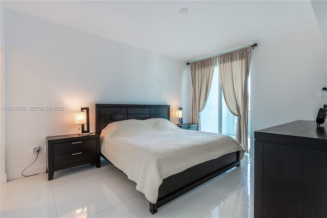 951 Brickell Avenue 705, Miami, FL 33131