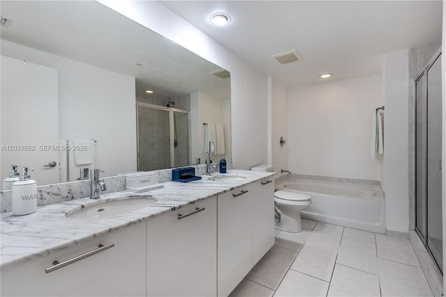 951 Brickell Avenue 705, Miami, FL 33131