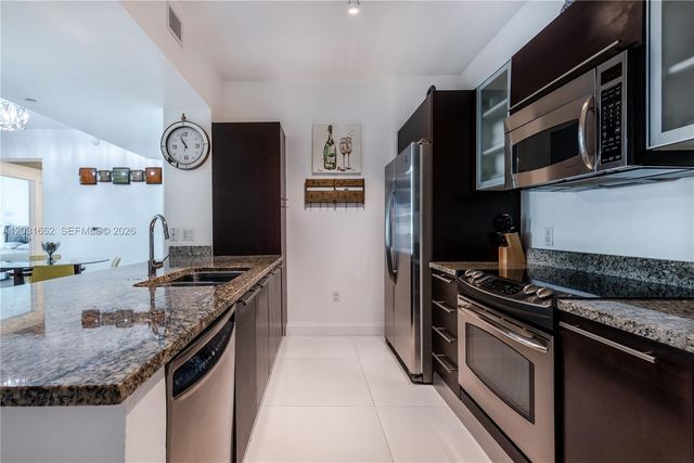 951 Brickell Avenue 705, Miami, FL 33131