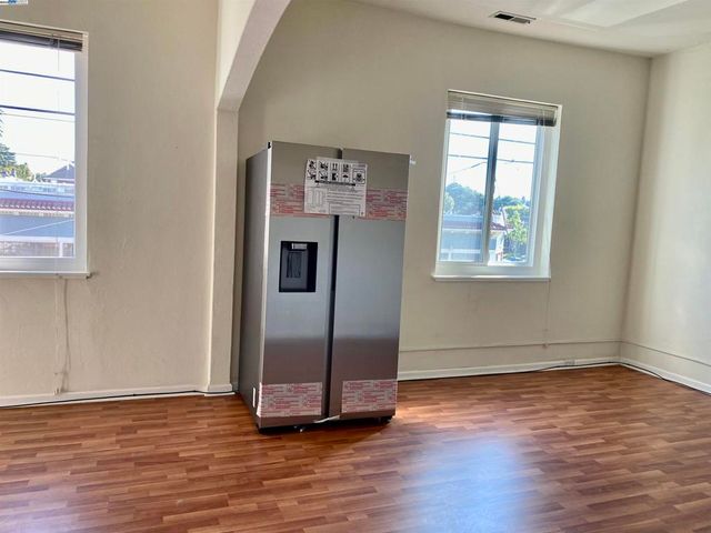 1707 Lincoln Ave, Alameda, CA 94501