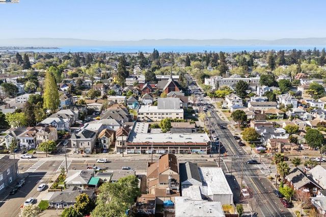 1707 Lincoln Ave, Alameda, CA 94501