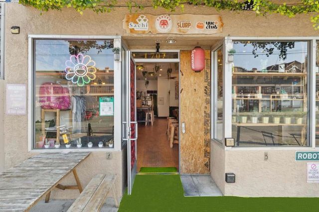 1707 Lincoln Ave, Alameda, CA 94501